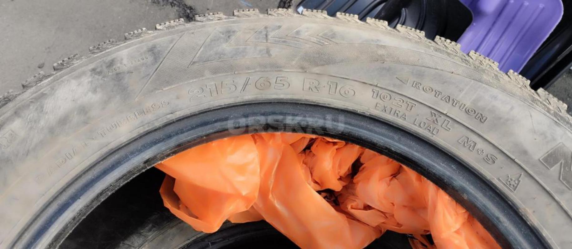 Продам зимнюю резину NORDMAN -4  
215/65 R16  
4 шт. - Орск
