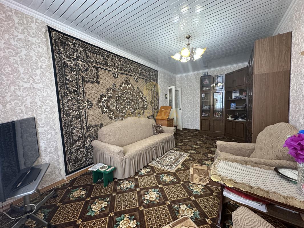 Продается уютный дом в поселке с развитой инфраструктурой!📍 Расположение: 50 км от г. - Сакмара