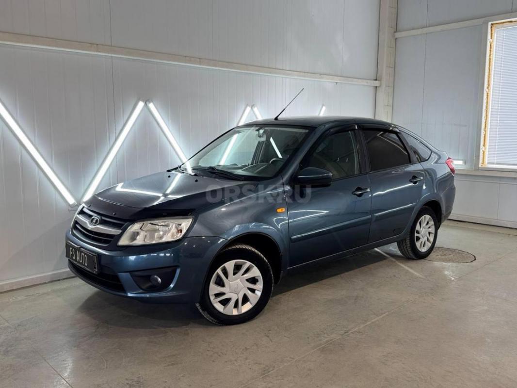В продаже Lada Grantа 2014 года,в хорошем техническом и внешнем состоянии. - Орск