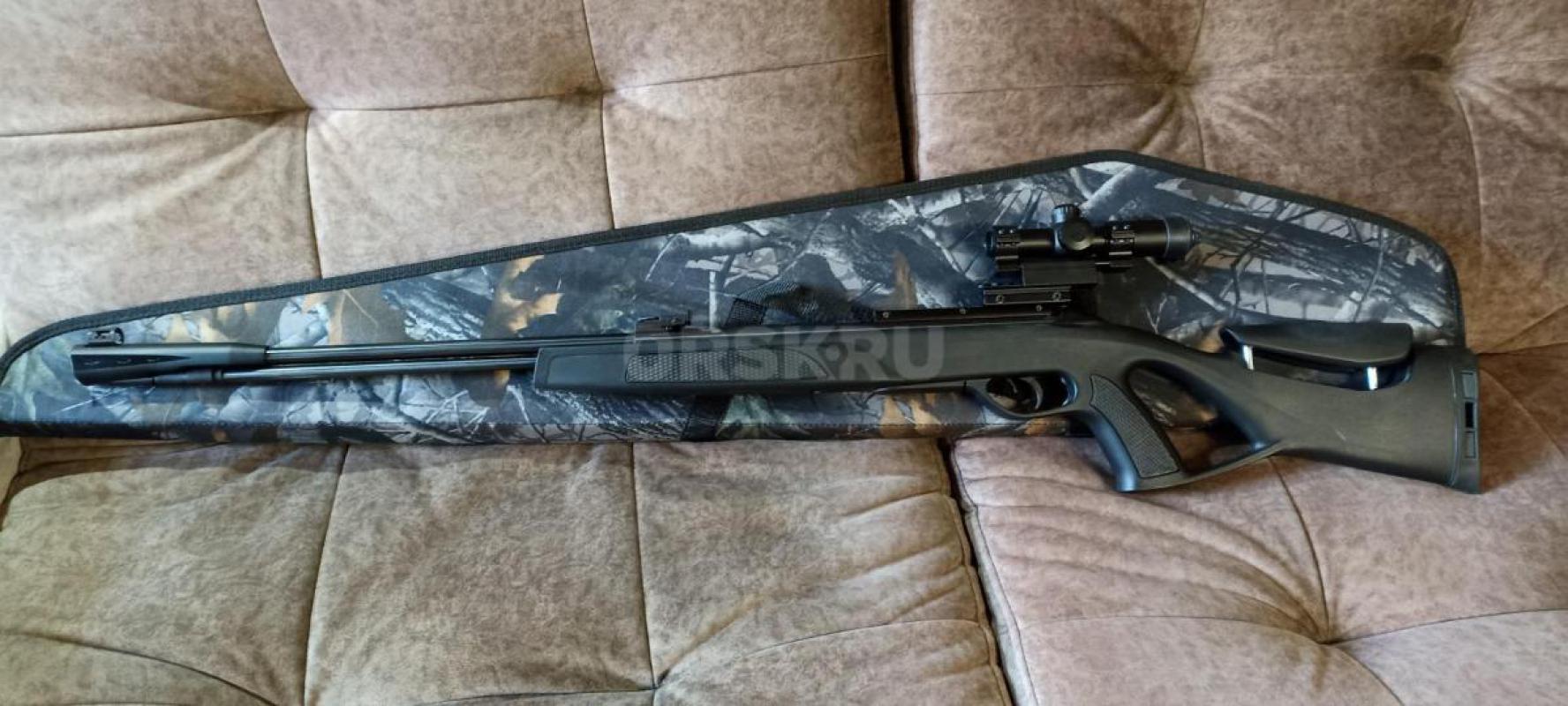 Продам испанскую пневматическую винтовку GAMO с подствольным взводом, с оптикой и чехлом. - Орск