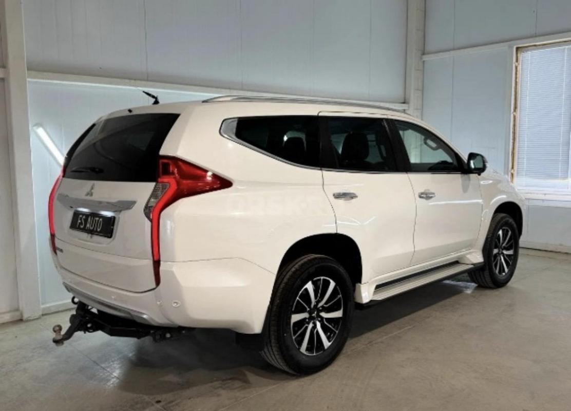 В продаже MITSUBISHI PAJERO SPORT, 2016 года выпуска. - Орск