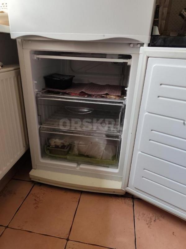 Продам двухкамерный холодильник "Атлант" в хорошем состоянии. - Орск