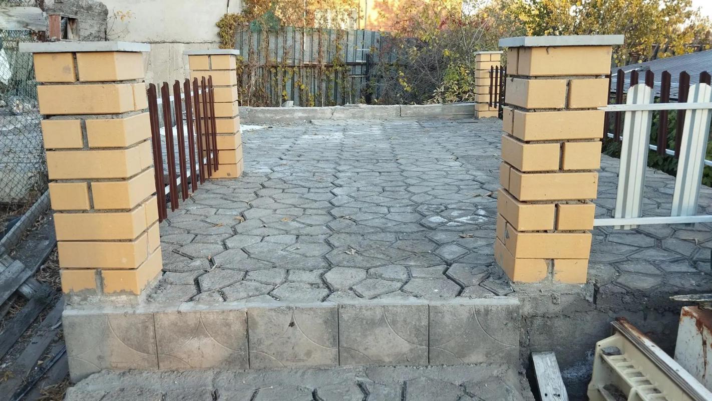 Продаётся одноэтажный дом 57,8 м² на участке 12 соток. - Новотроицк
