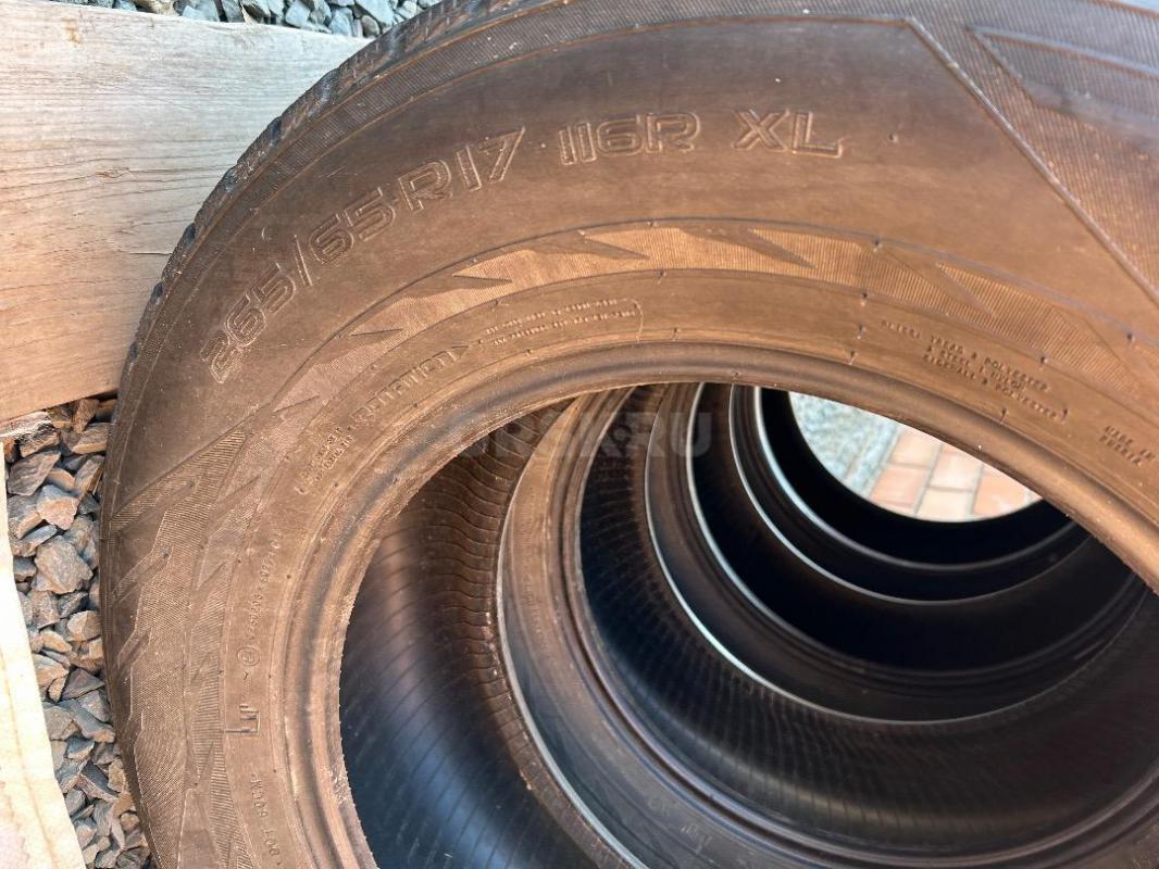 Продам авто шины Nokian Tyres Hakkapeliitta 265/65 R17  кол.4 шт.,в хорошем состоянии - Орск