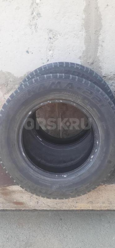 Продам Шины КАМА-221  235/70r16. - Орск