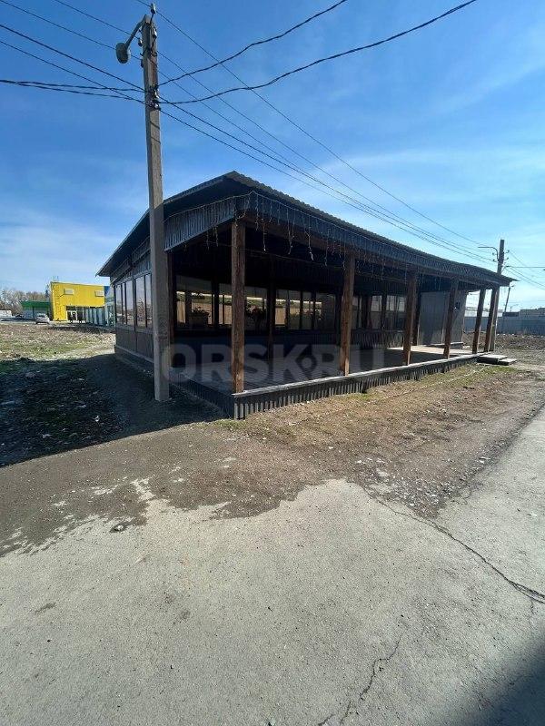 Продам отдельно стоящее здание по ул. - Орск