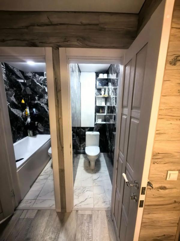 Продается 3-к квартира по ул. - Орск