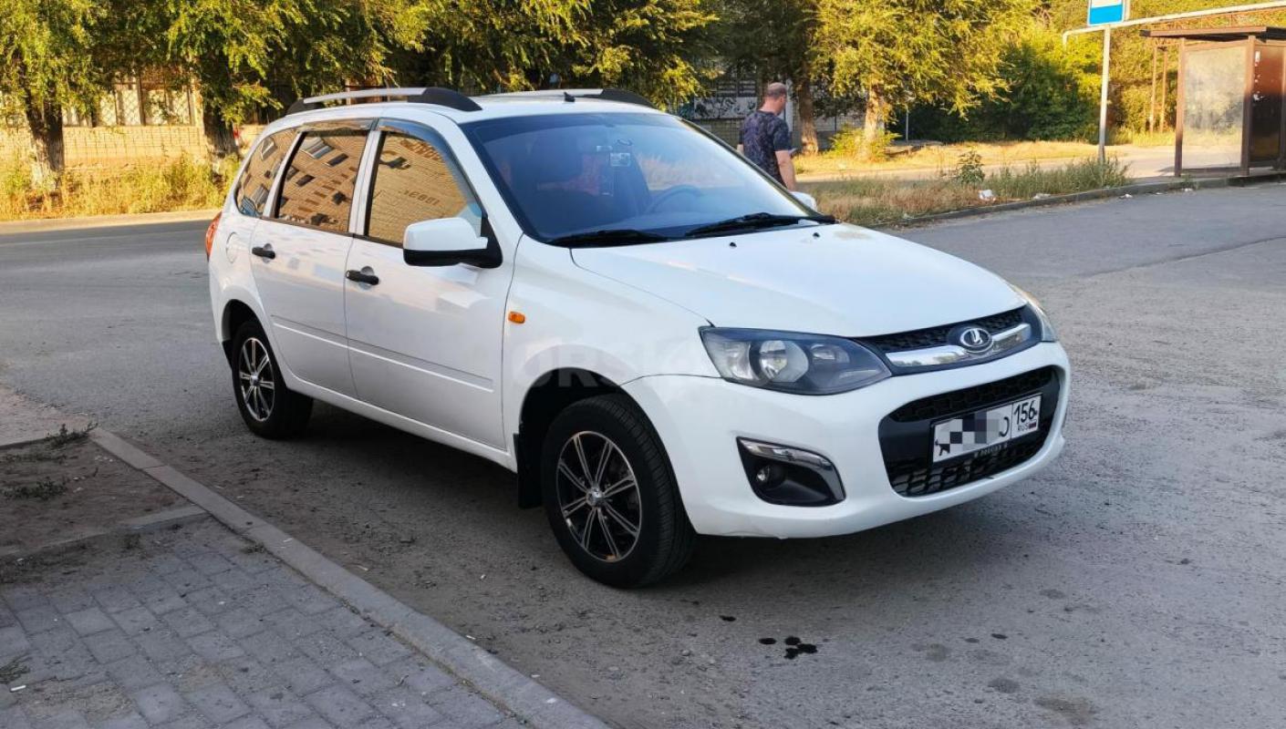 Продам в отличном состояние  машина не гнилая двигатель после капитального ремонта новая ходовая маш - Орск