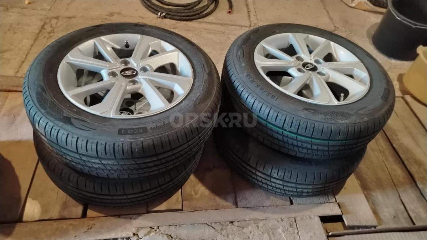 Новые колеса в сборе, на 15 диски и шины IKON  Aвтограф   3 , 185/65,  колеса отбалансированы. - Орск
