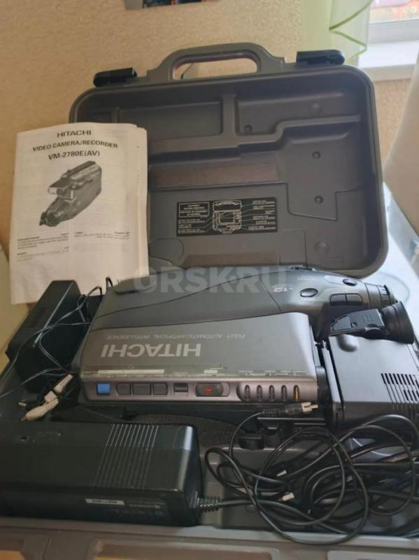 продам видеокамеру Хитачи - Орск