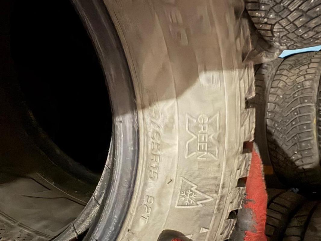 Продам резину зима R15 Michelin. 4 шт - Орск