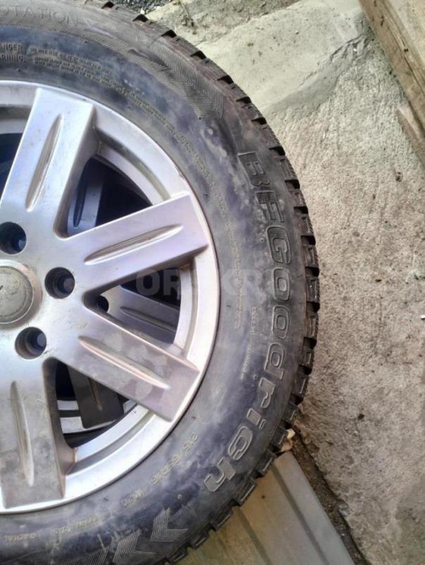 Продам Резину Зимняя 215/65 R-16 за комплект 4000т - Орск