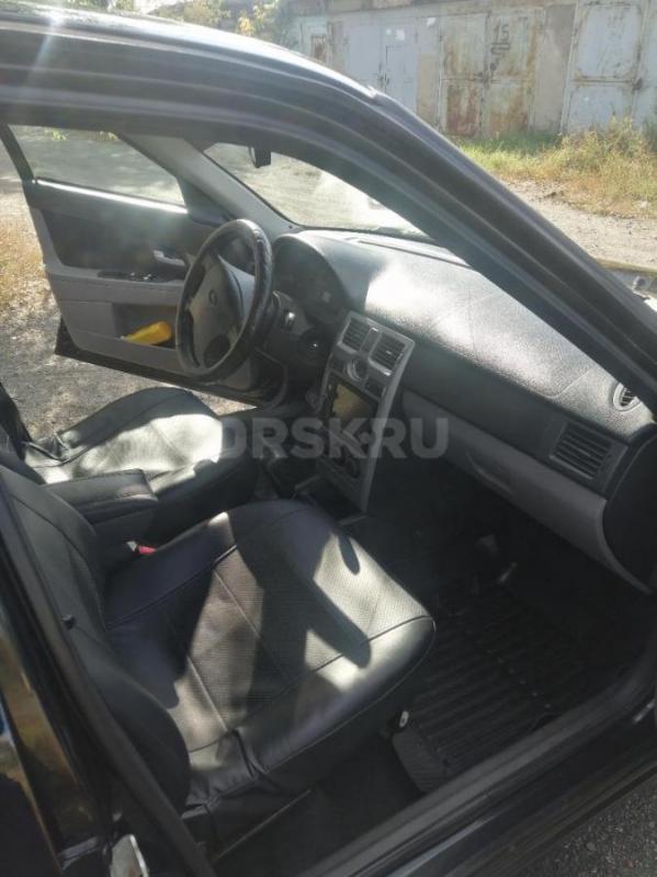 Продам Приору, птс дубликат, по кузову есть косячки, авто не новое, владею 5 лет, продаю за не надоб - Орск