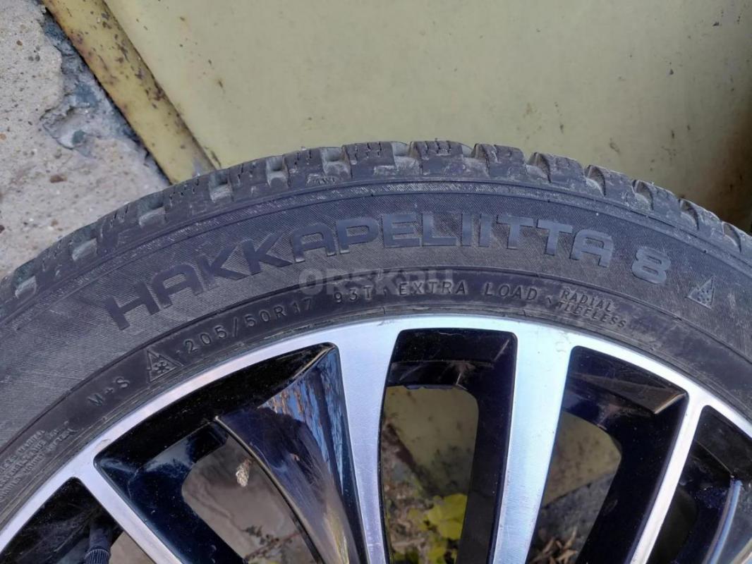 Колеса в сборе 4/100 R17 Nokian Hakkapelitta 8, стояли на Весте кросс, все шипы на месте - Орск