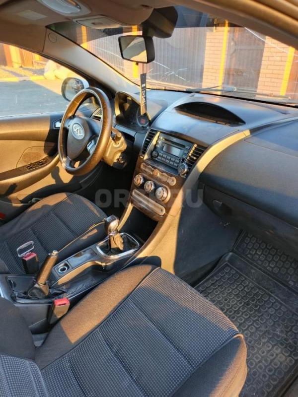 Продам Chery M11 2011г
Или обмен с моей доплатой 
В Запрете(платится)
Все документы на руках
На - Орск
