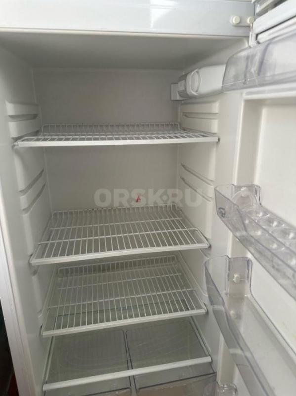 Продам холодильник, рабочий, в ремонте не был, состояние отличное. - Орск