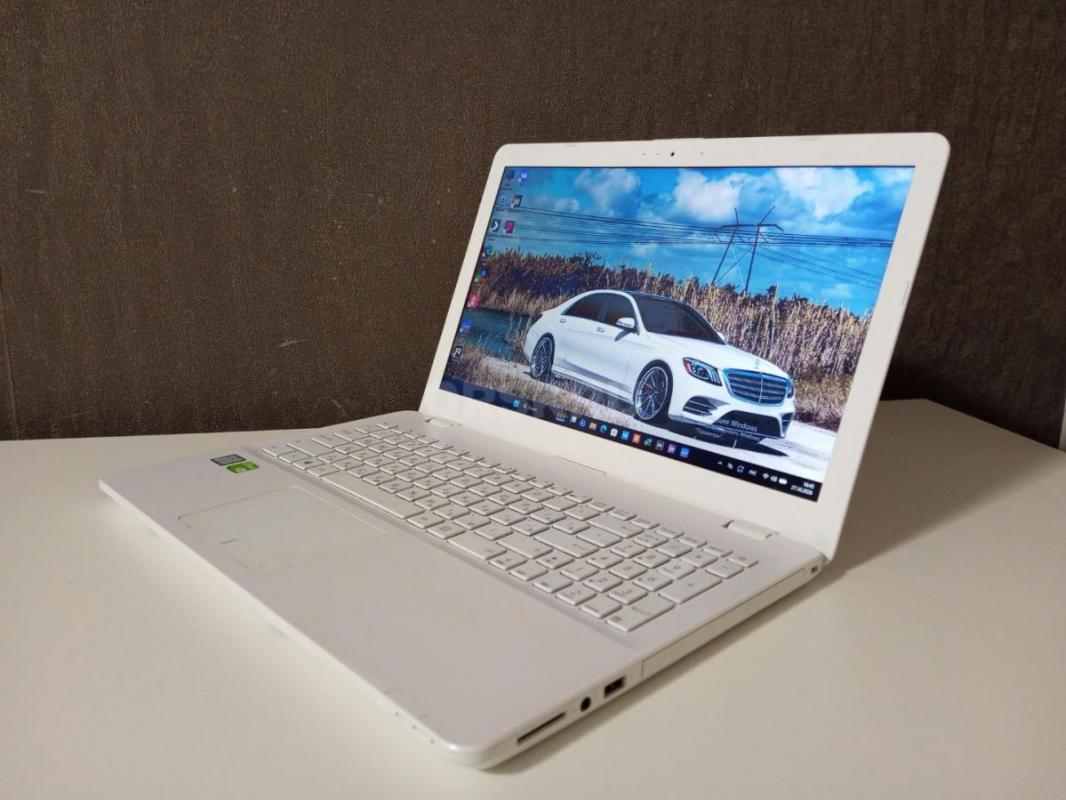 Современный ноутбук asus белое облако. - Орск