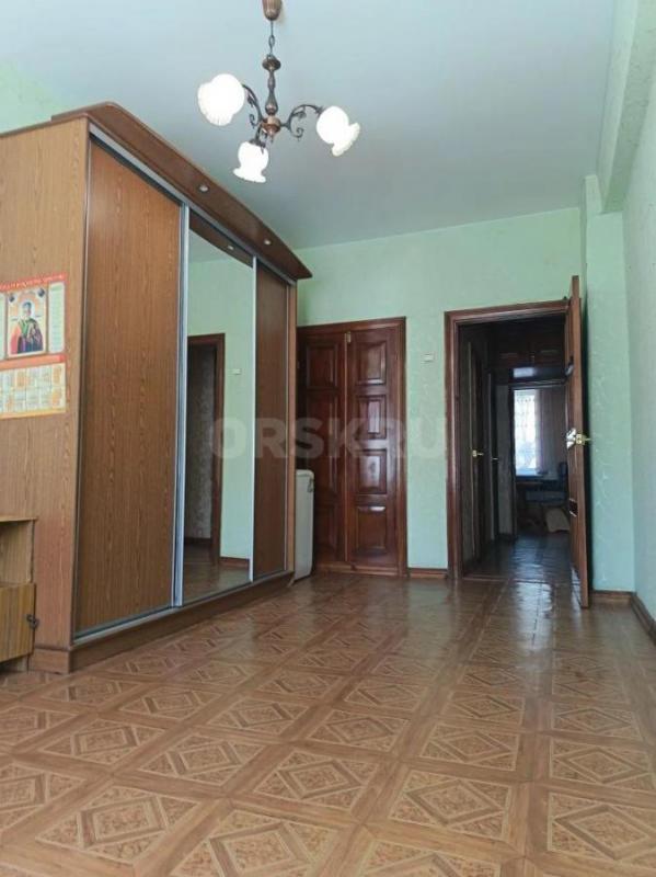 Сдам 3‑комнатную квартиру в самом ЦЕНТРЕ города Орска на длительный срок (от 6 месяцев)

Адрес: пр - Орск