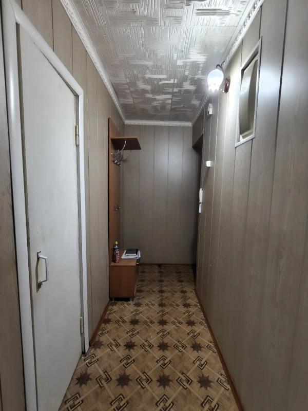 В продаже однокомнатная квартира, в хорошем районе города. - Новотроицк