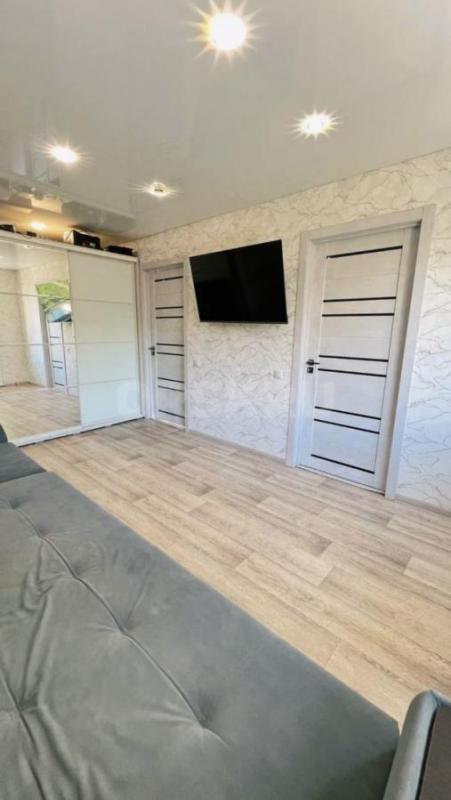 Продам 3 ком квартиру на 3 этаже,район Васнецова. - Орск