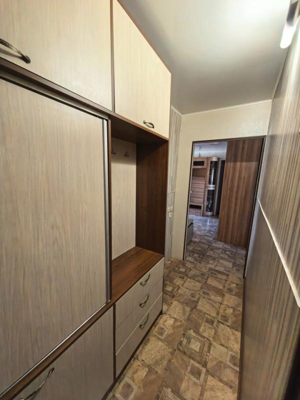 Отличная двухкомнатная квартира по пр. - Орск