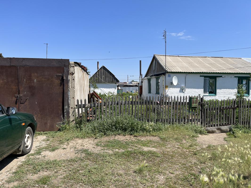 Продаю дом на двух хозяев в с. Объявления в городе Новотроицк