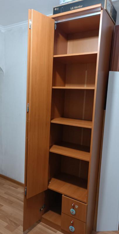 Продам шкаф 220*560 вместительный в идеальном состоянии - Новотроицк