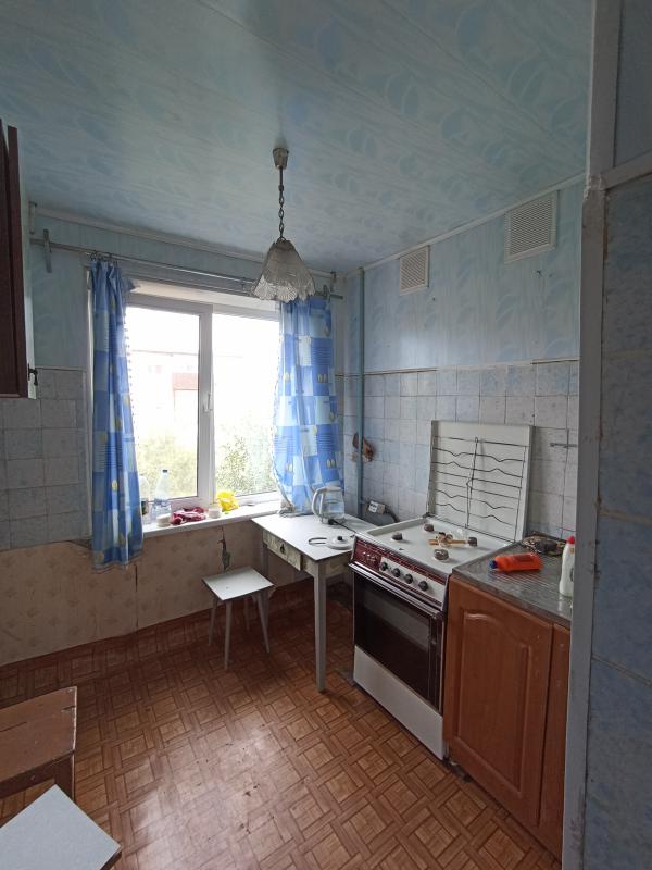 продам 3х комнатную квартиру.рядом садик,школа,магазины,дет. - Новотроицк