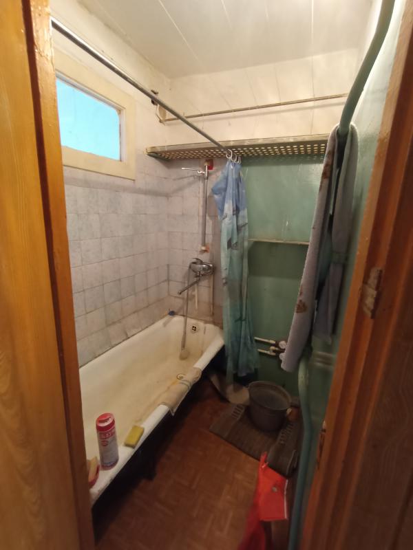 продам 3х комнатную квартиру.рядом садик,школа,магазины,дет. - Новотроицк