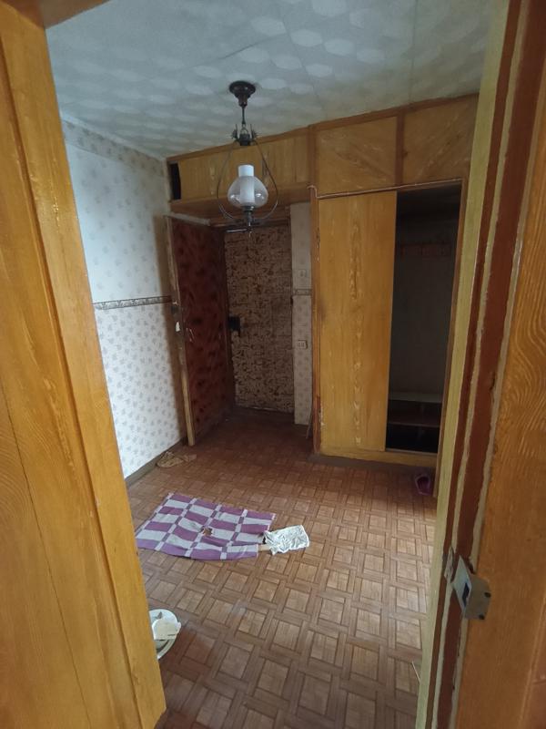 продам 3х комнатную квартиру.рядом садик,школа,магазины,дет. - Новотроицк