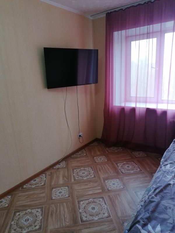 Уютная квартира на комфортном этаже в районе нового сквера на площади Ленина. - Новотроицк