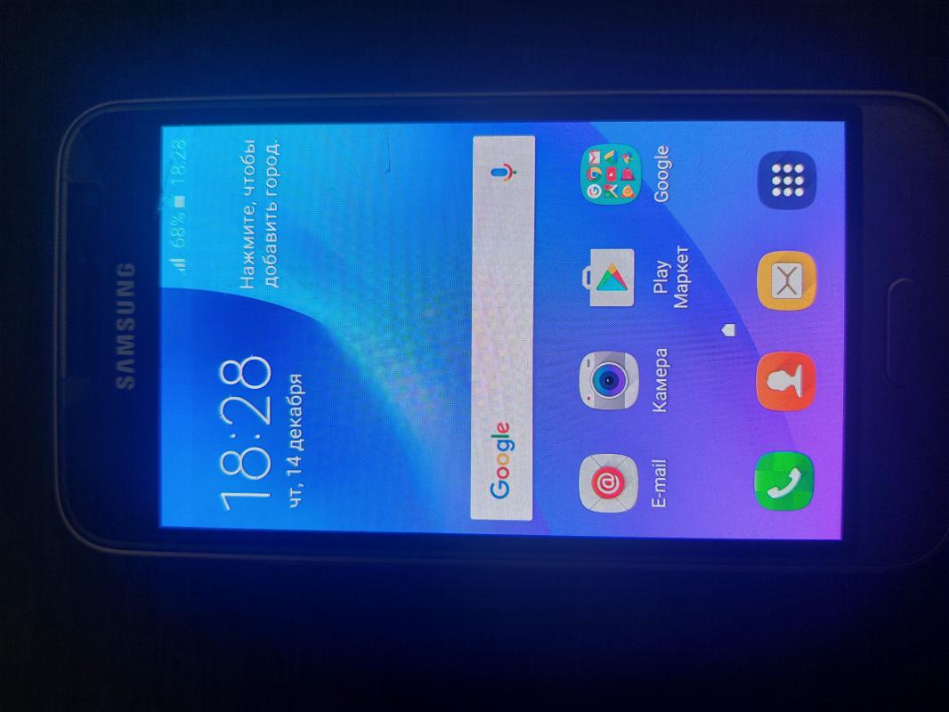 Продается телефон Samsung Galaxy J1. - Новотроицк
