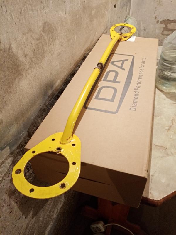 Продам на ВАЗ классик блок предохранителей ВАЗ 2107 инжектор,радиатор печки б/у шаровые верхнии, ком - Новотроицк