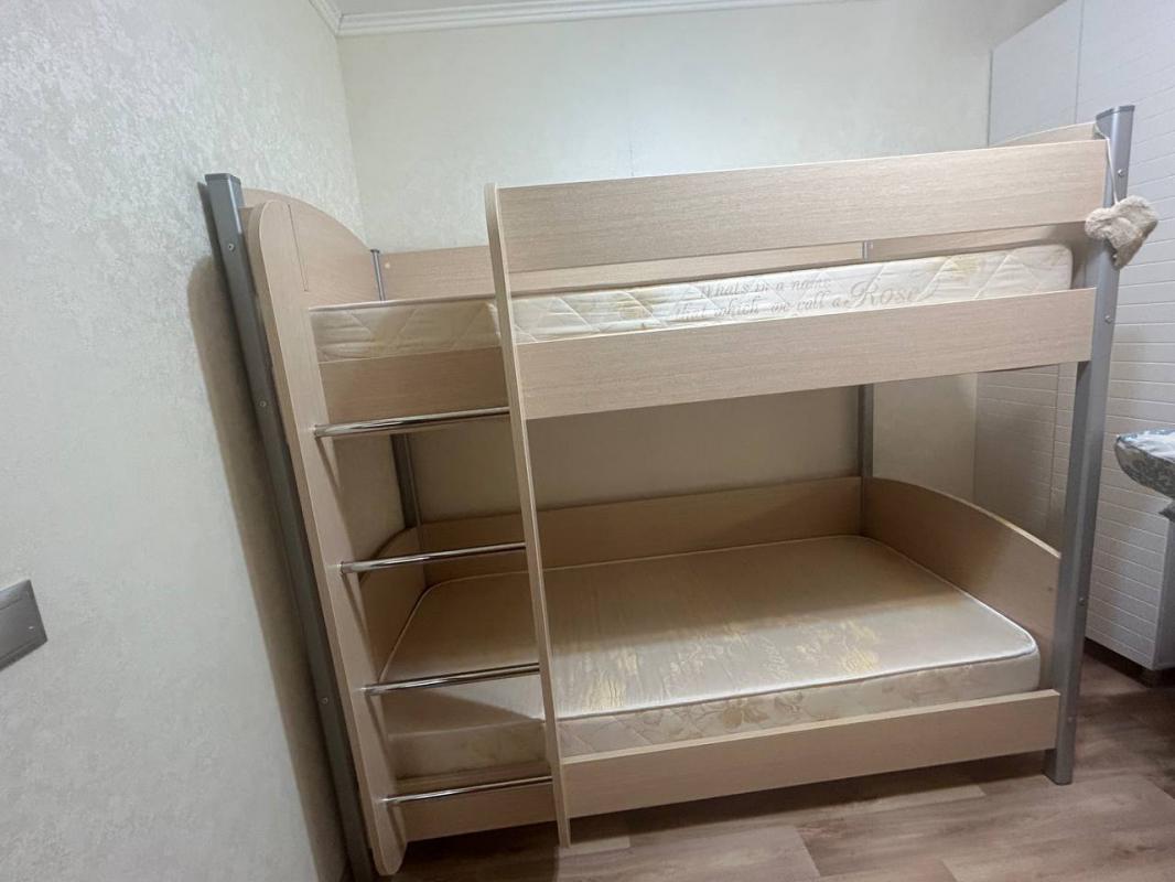 Продается детская двухъярусная кровать в новом состоянии - Новотроицк