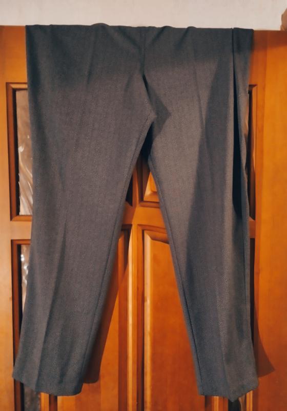 Продам новые женские брюки, огромный выбор в наличии: есть в черном цвете теплые (состав ткани - 50% - Орск