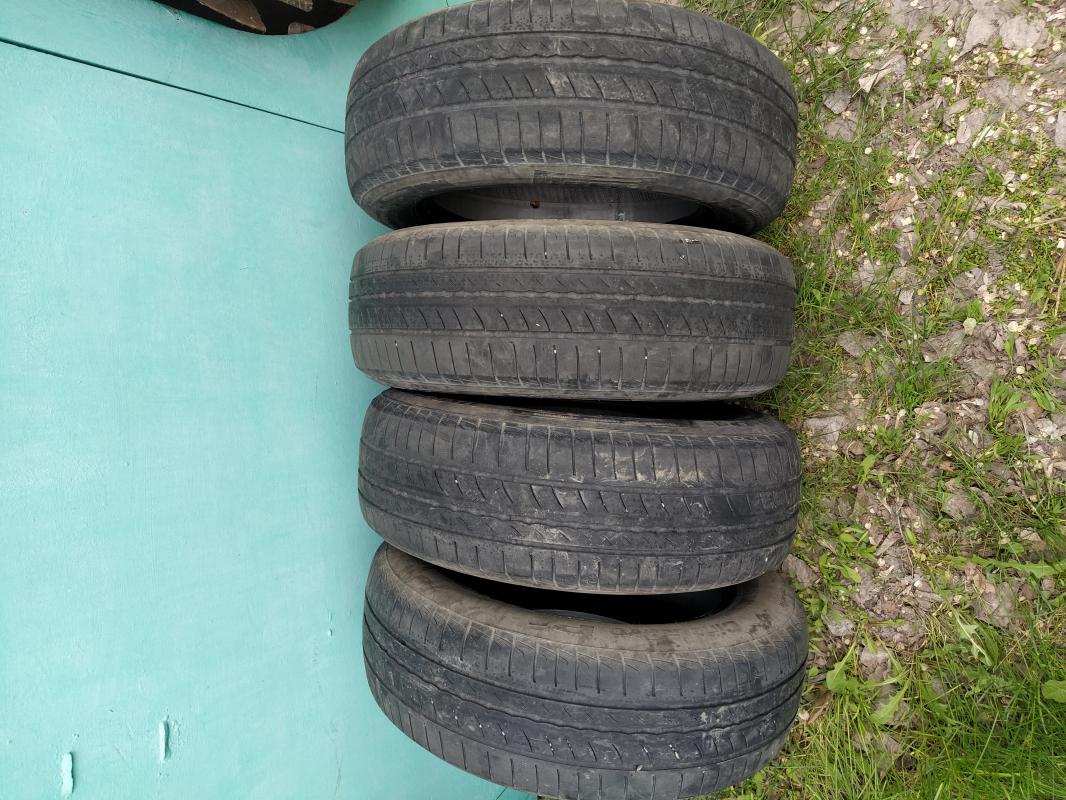 Продам летние шины Pirelli, 185/65 r 15 все вопросы через what's app - Новотроицк