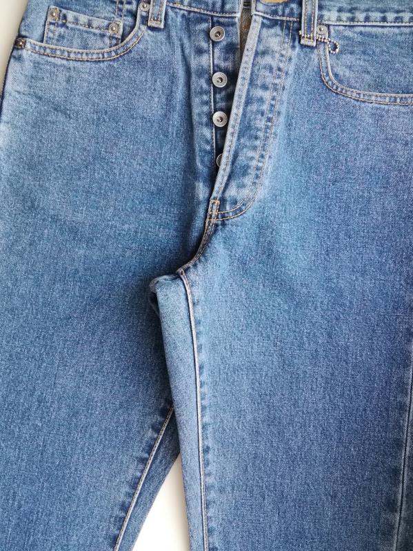 Продам джинсы женские новые, размер 44-46, хлопок. - Новотроицк