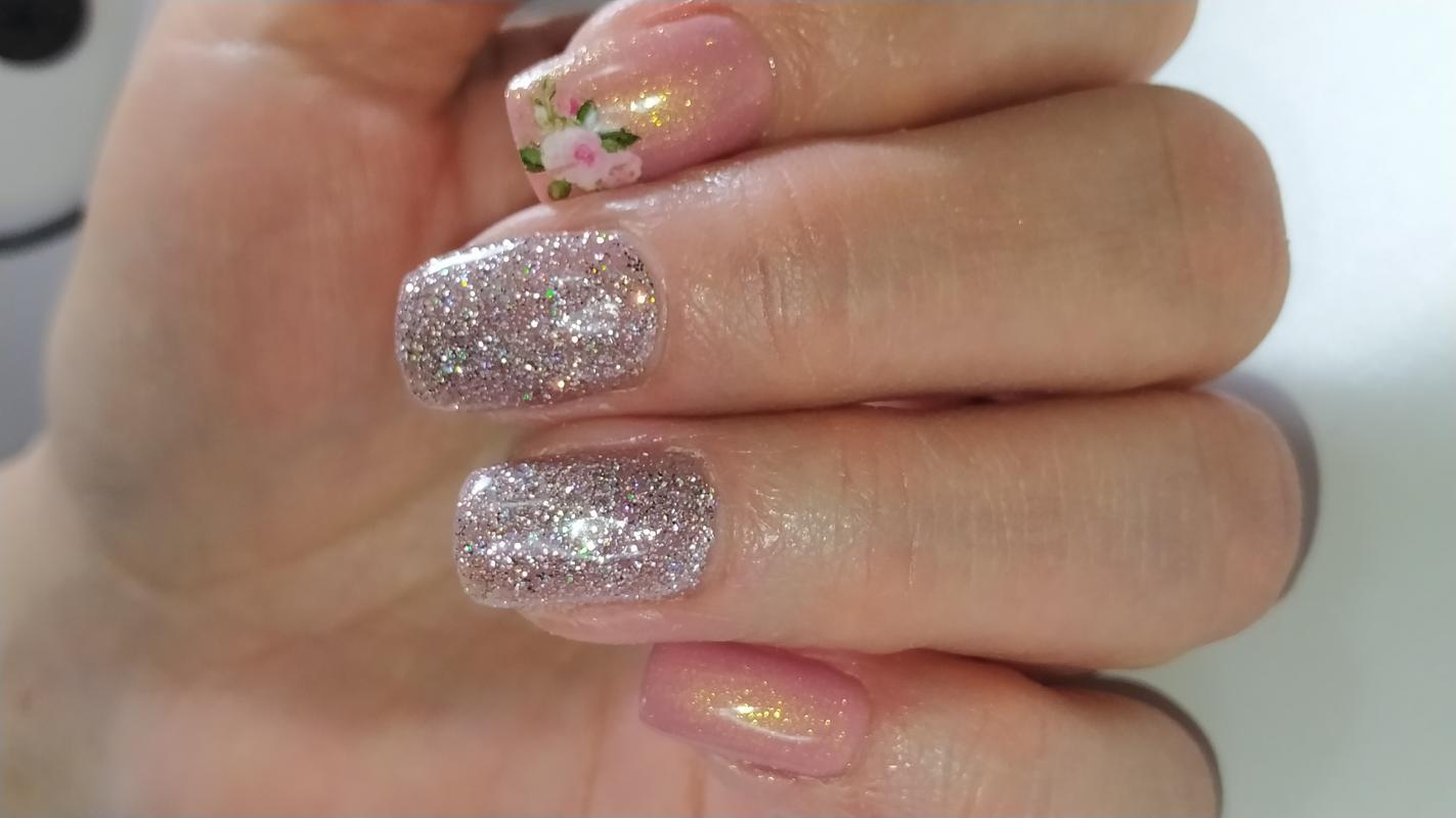 Маникюр и педикюр, наращивание ногтей, качественно, время работы 1,5-2часа - Орск