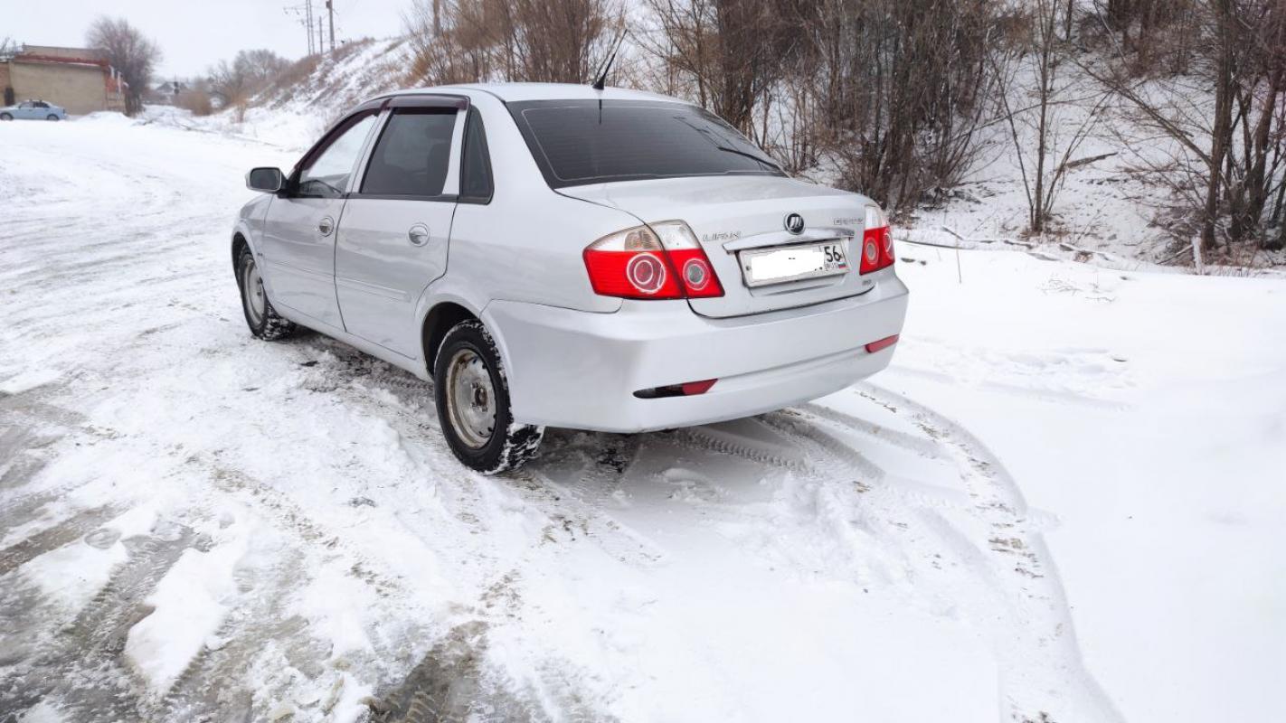 Прoдаeтся LIFАN Вrееz (520), 2008 года

без коррозии, без ДТП

в очeнь хoрошeм cocтoянии. - Новотроицк