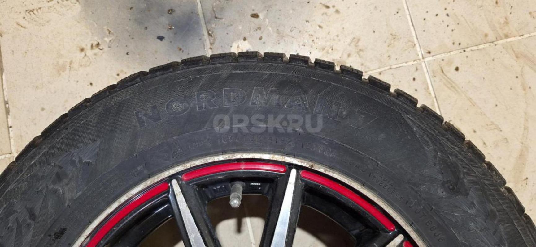 Продам колеса в сборе Nokian Nordman 7 в отличном состоянии 
Диски ровные не гнутые не варенные. - Орск