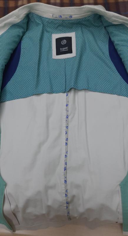 Bugatti пиджак оригинал мужской бежевый или кремовый кому как удобно. - Гай