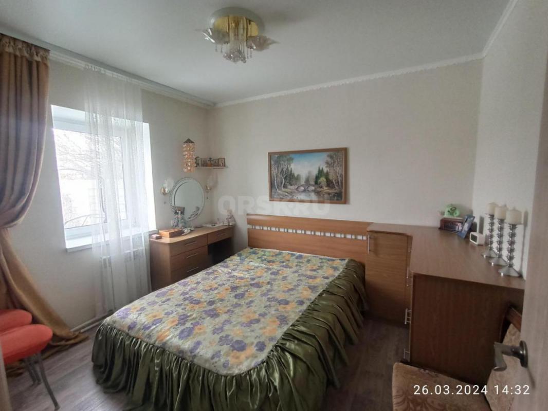 Продам квартиру 105 кв. - Орск