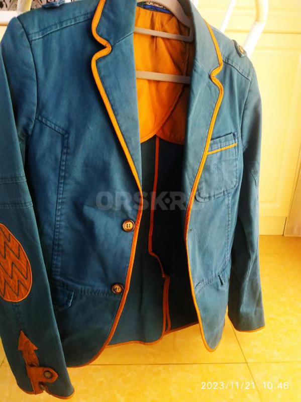Продам джинсовые куртки мужские р-р L. - Орск