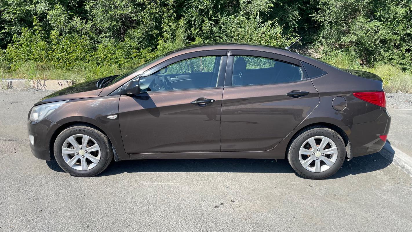 Продается Hyundai Solaris, 2015 года. - Новотроицк