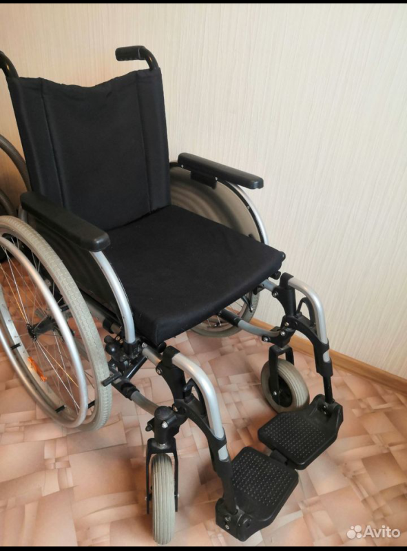 Инвалидная коляска Otto Book (Германия), на пневмошинах, новая, не использовалась. - Новотроицк