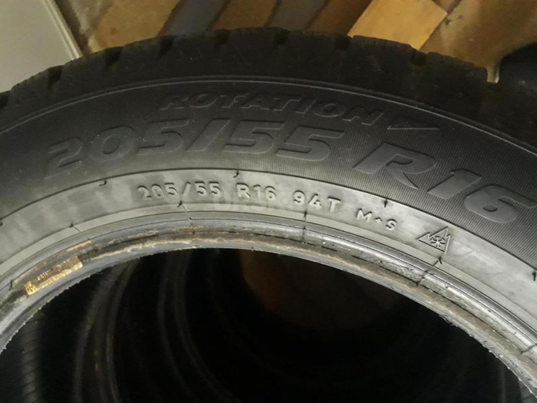 Зимние шины Pirelli 205/55 R16, без грыж и порезов, цена за комплект (цена одного баллона в магазине - Орск