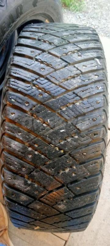 Goodyear UltraGrip Ice Arctic 205/55 R16 б/у шины, производитель Польша, год выпуска 2013г. - Орск