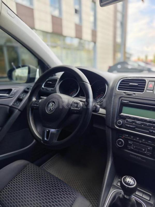 Volkswagen GOLF покупка февраль 2011 года. 1,4 на механике. - Орск