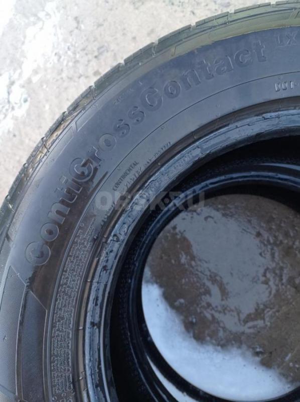 215/65 r16 Continental ContiCrossContact б/у, 2 шины - 4500 руб
235/55 r18 YOKOHAMA BluEarth-GT б/у - Гай