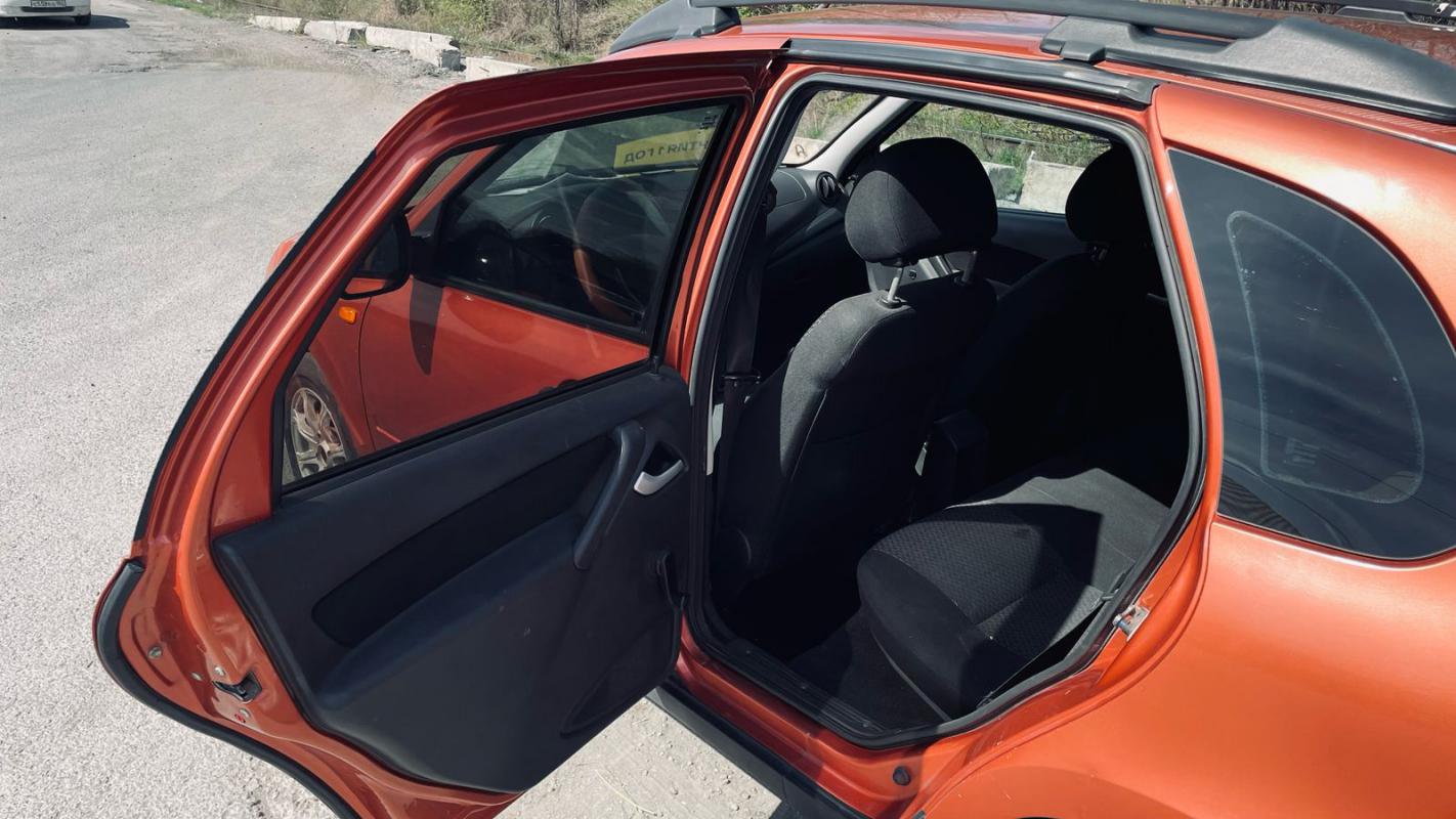 LADA Kalina II, 2013 года. - Новотроицк